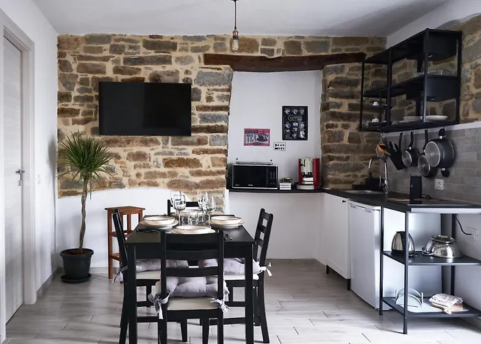 Eureka & Breakfast Гостевой дом Пьетрапертоза