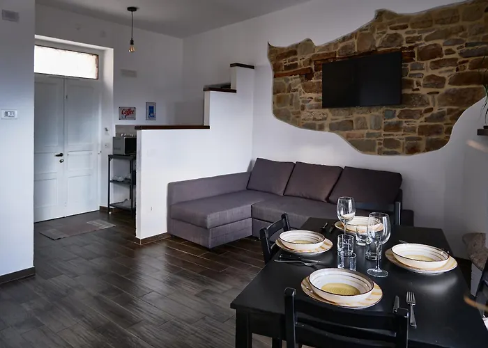 Eureka & Breakfast Гостевой дом Пьетрапертоза